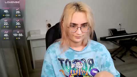 _meow_neko_ online show from 01.10.26