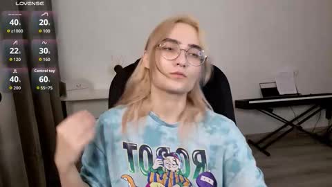 _meow_neko_ online show from 02.22.26