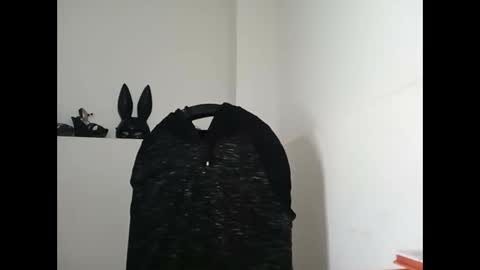 Snapshot of _mia_foster1 chatting on 02.03.25 Mia-foster online show from 02.03.25