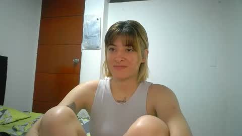 Mia-foster online show from 04.28.26