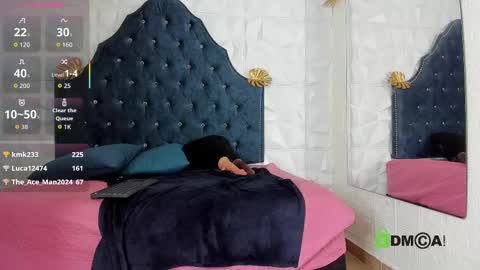 _mia_milf_ online show from 11.28.25