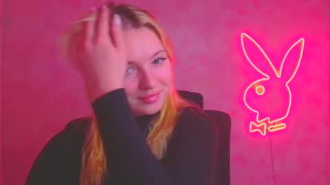 Melanie online show from 11.18.25