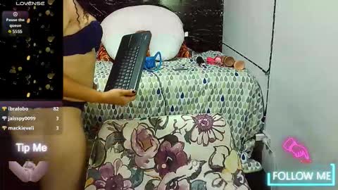 _milf_naughty online show from 11.24.25