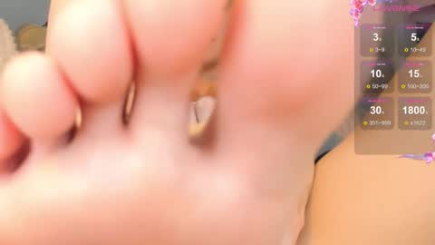 Kim online show from 10.31.25