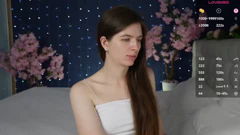 Victoria online show from 07.23.26