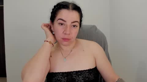 _miss_coco_ online show from 10.19.25