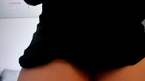 _miss_coco_ online show from 03.26.26