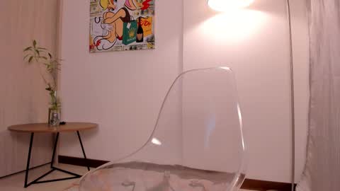 kimberley cruz online show from 03.03.25