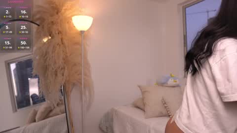 Snapshot of _missamber chatting on 02.28.25 Vale online show from 02.28.25