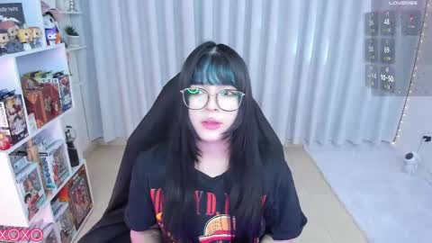 Snapshot of _misshoneyxx chatting on 05.17.26 Hanna Idependent Model online show from 05.17.26