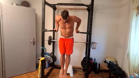 Snapshot of _misterniceguy chatting on 10.22.25 BENJI online show from 10.22.25