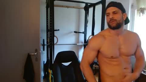 BENJI online show from 02.04.26