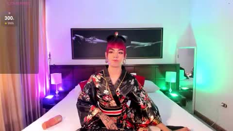 Snapshot of _mizuki chatting on 09.10.25 mizuki online show from 09.10.25