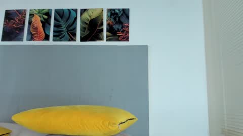 _molly_rosse_ online show from 10.06.25