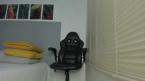 _molly_rosse_ online show from 02.06.26