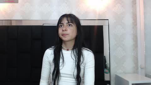 Molly online show from 01.21.25