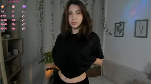 Snapshot of _monnytoon_ chatting on 05.22.26 Eva online show from 05.22.26
