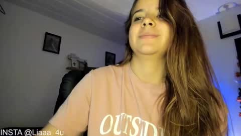     liaaa 4u online show from 01.14.25