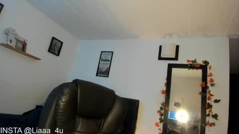     liaaa 4u online show from 01.18.25