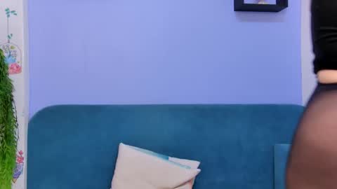 Snapshot of _mooncake chatting on 02.28.26 Fiona online show from 02.28.26