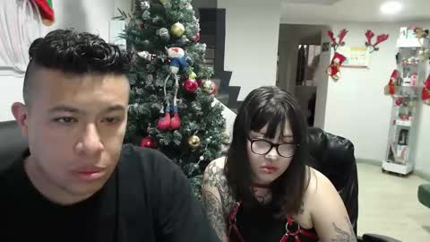 Snapshot of _mr_panda_ chatting on 11.21.25 Panda online show from 11.21.25