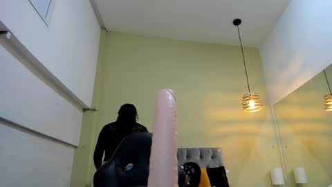 Natalie online show from 11.30.25