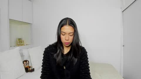 independent model natha online show from 06.11.26