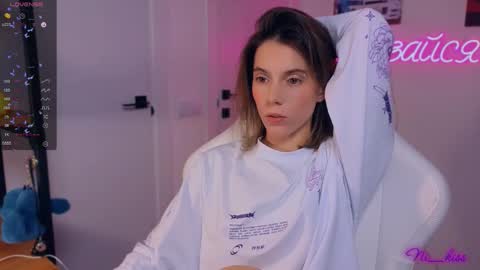 Nika online show from 09.18.25