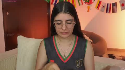 Snapshot of _niah chatting on 06.18.26 NiniHelp me by giving my show a thumbs up online show from 06.18.26