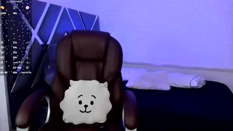 Niah  You can call me Ni or cutie haha online show from 02.27.25