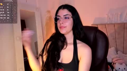 Niah  You can call me Ni or cutie haha online show from 02.28.25