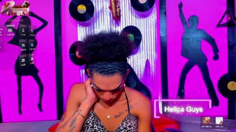 Nicky  Please help me with your thumbs up its importan online show from 02.07.26