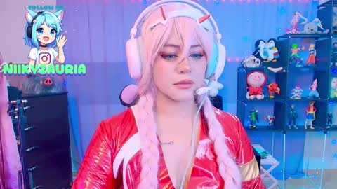 niiky online show from 11.10.25