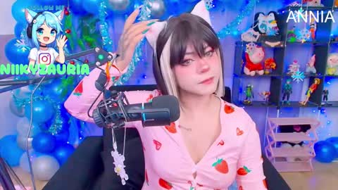 niiky online show from 12.22.25