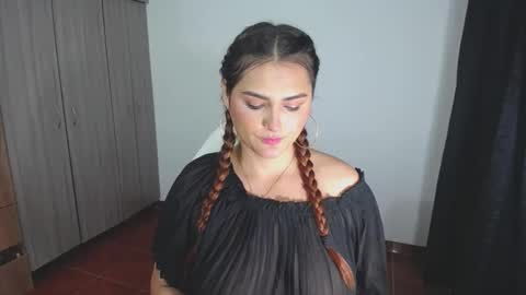 Nina  online show from 12.29.24