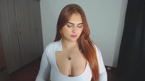 Nina  online show from 01.02.25