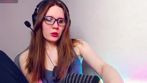 Snapshot of _nymphomaniac__ chatting on 02.11.25 Tracy online show from 02.11.25