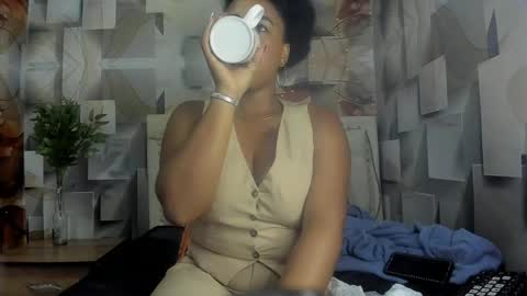 Snapshot of _pamela_ebony_ chatting on 05.30.26 pamela ebony online show from 05.30.26