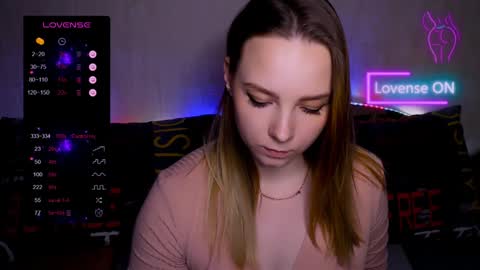 Snapshot of _pando4ka_ chatting on 12.16.24  pando4ka  online show from 12.16.24
