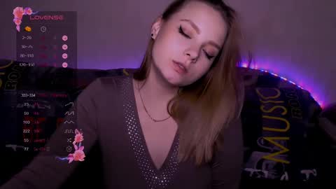 Snapshot of _pando4ka_ chatting on 02.21.25  pando4ka  online show from 02.21.25