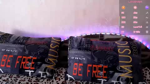 Snapshot of _pando4ka_ chatting on 09.27.25  pando4ka  online show from 09.27.25