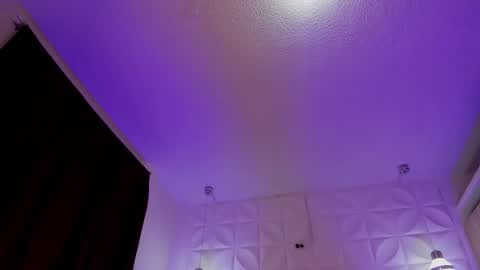 Pau online show from 02.14.26