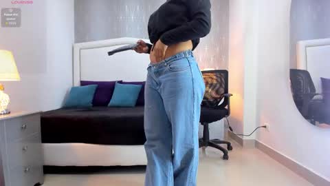  peach1  online show from 12.15.25