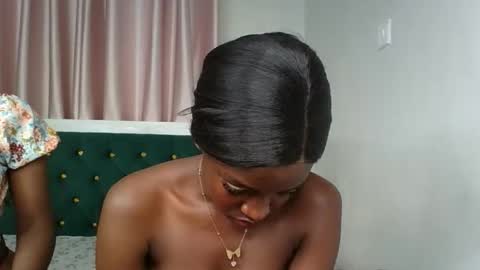 Snapshot of _pretty_savage chatting on 05.27.26 savage online show from 05.27.26
