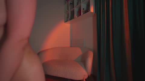 Eva online show from 01.17.25