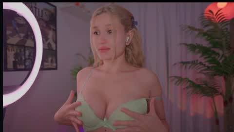 Eva online show from 06.18.26