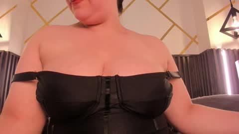 rebecca online show from 02.11.26