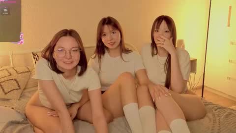 LISSAPVT IS OPEN online show from 09.21.25