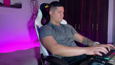 Roberto online show from 10.13.25