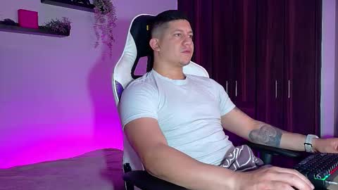 Roberto online show from 10.20.25